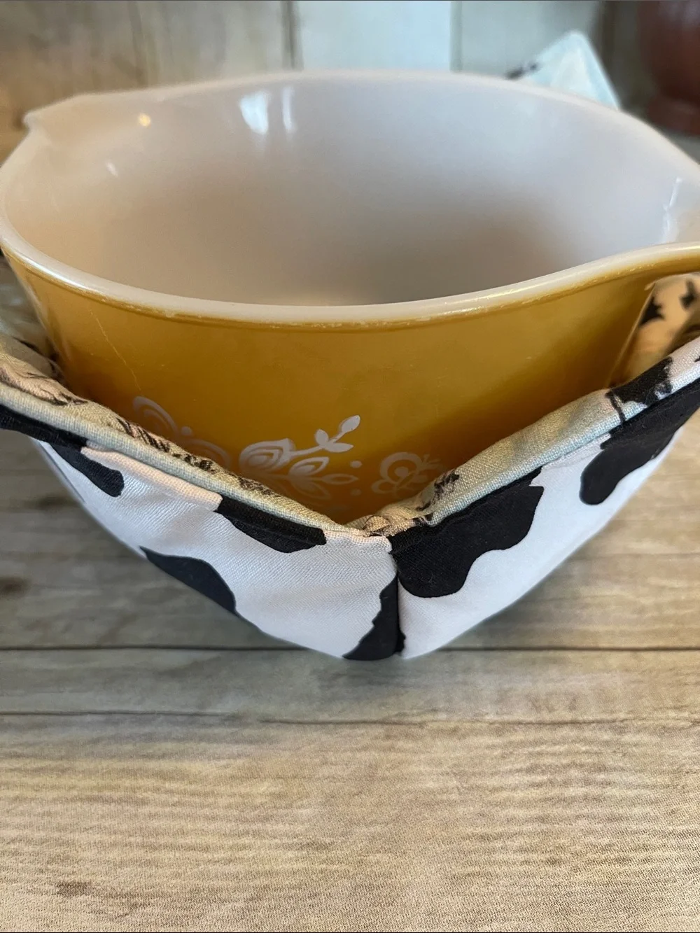 Microwave Bowl Cozy Farm/Cows/Pigs Reversible